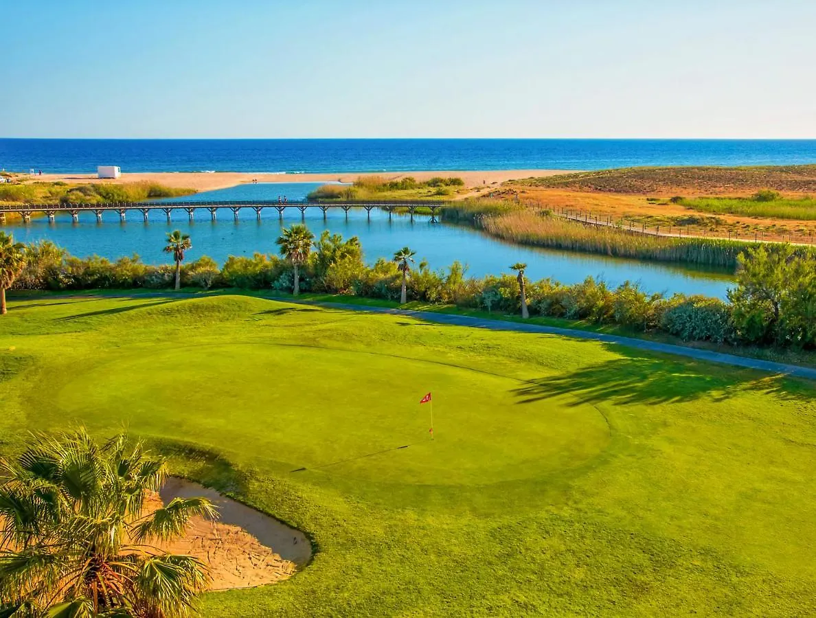 Outstanding Condo- Beach, Pool & Golf By Becherish Gale  Gale (Albufeira)