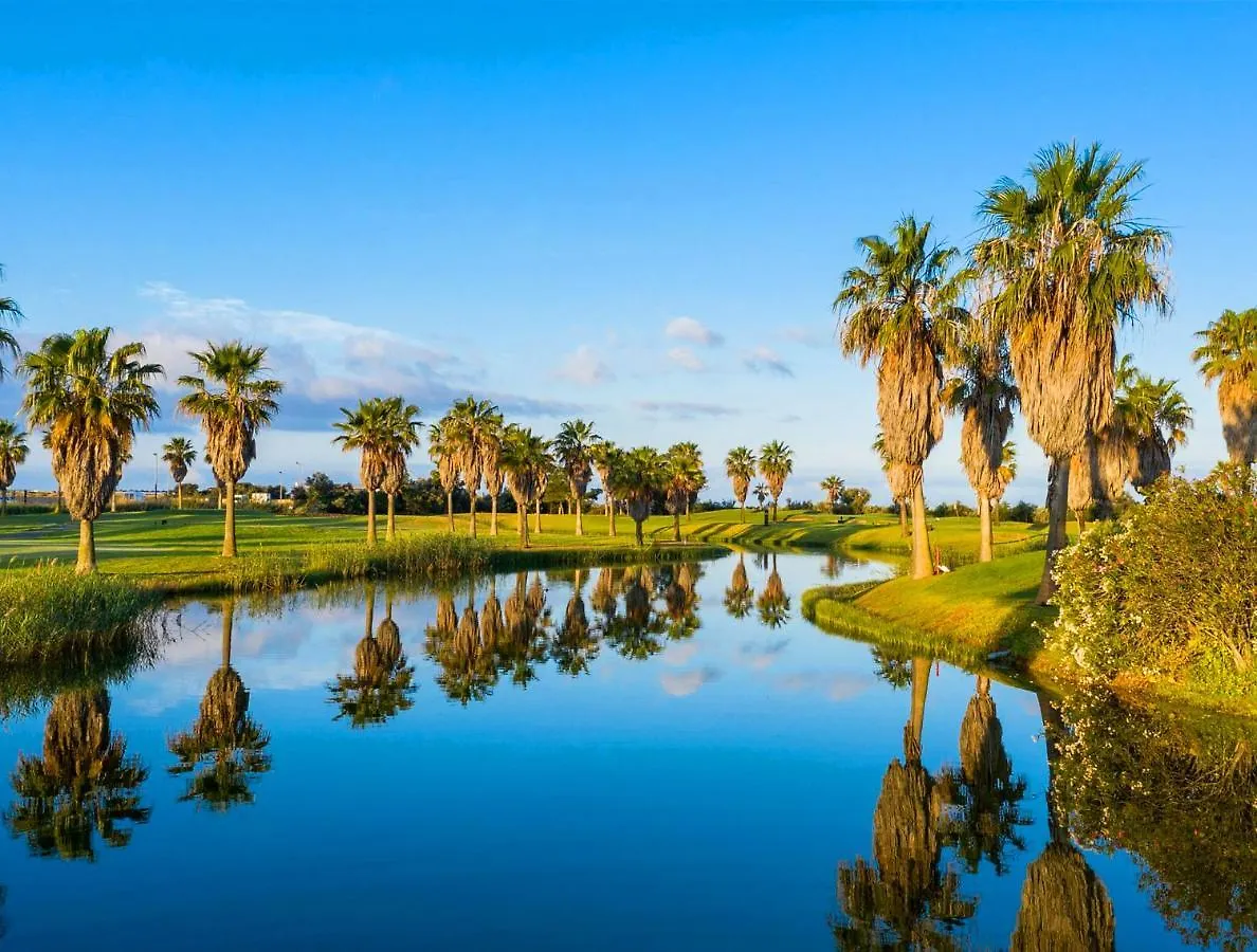 Outstanding Condo- Beach, Pool & Golf By Becherish Gale